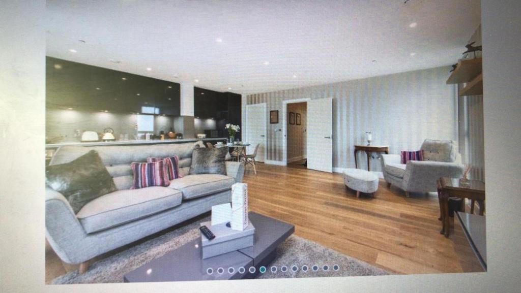 Luxurious serviced apartment in Croydon Extérieur photo